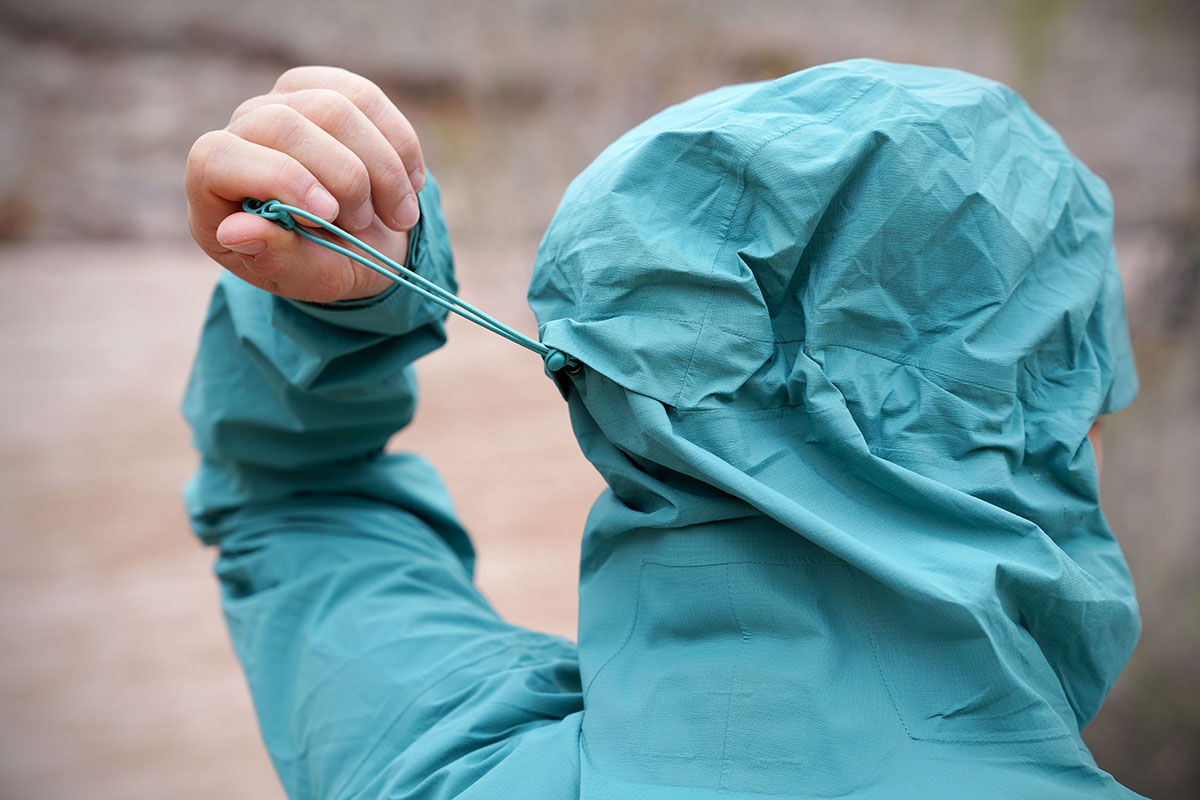 Patagonia Stretch Rainshadow (hood)