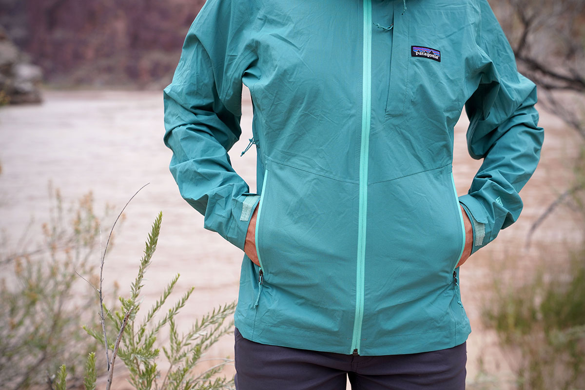 Patagonia Stretch Rainshadow (pockets)